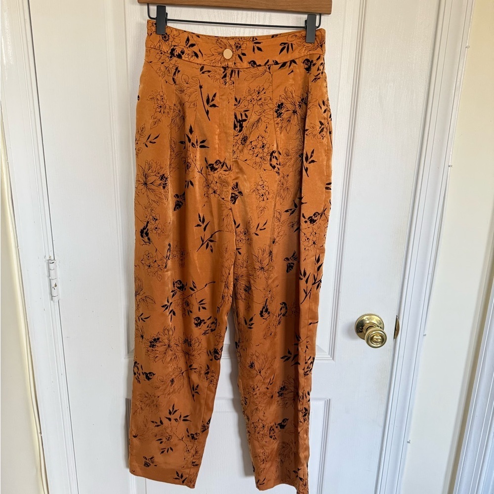 House of Harlow x Revolve Jaya Pant in Copper Floral - Picture 3 of 7